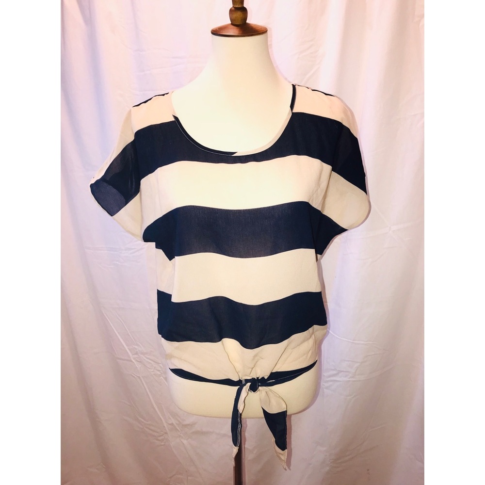 Forever 21 Coastal Blouse